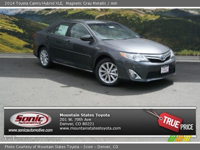 2014 Toyota Camry Hybrid XLE in Magnetic Gray Metallic