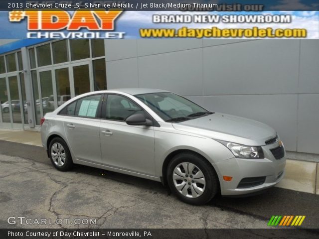 2013 Chevrolet Cruze LS in Silver Ice Metallic