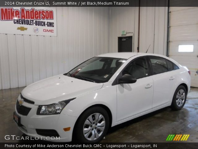2014 Chevrolet Cruze LS in Summit White