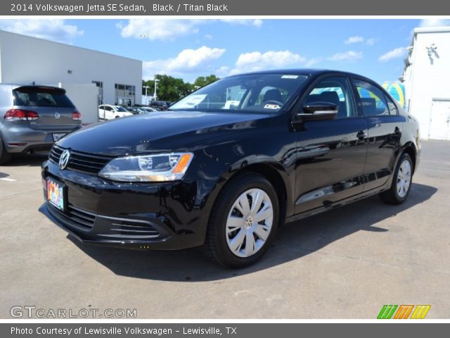 2014 Volkswagen Jetta SE Sedan in Black