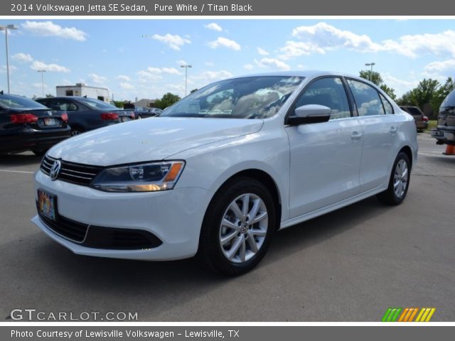 2014 Volkswagen Jetta SE Sedan in Pure White