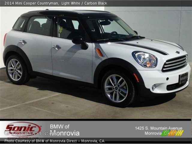 2014 Mini Cooper Countryman in Light White