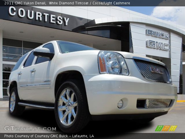 2011 GMC Yukon Denali in White Diamond Tintcoat