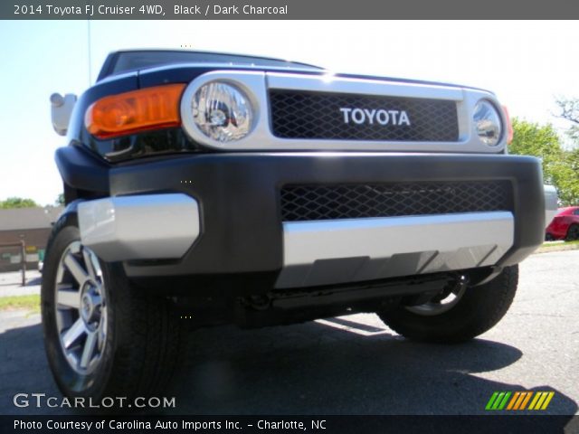 2014 Toyota FJ Cruiser 4WD in Black
