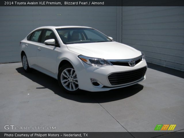 2014 Toyota Avalon XLE Premium in Blizzard Pearl