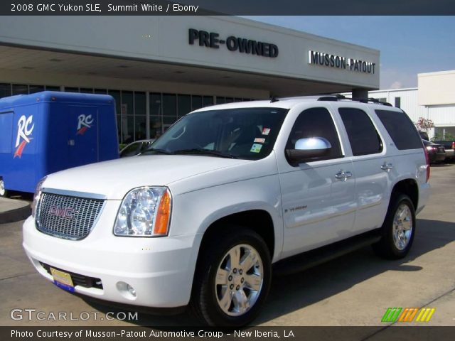 2008 GMC Yukon SLE in Summit White