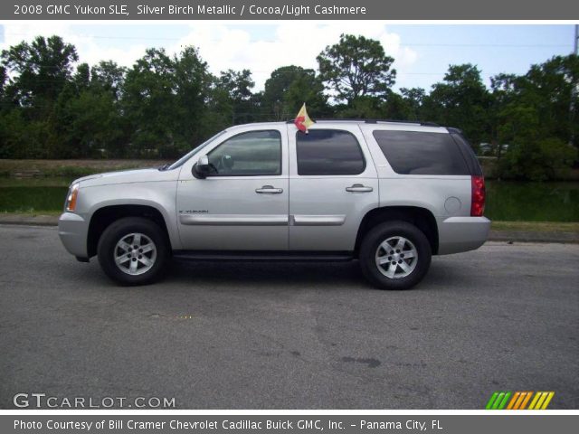 2008 GMC Yukon SLE in Silver Birch Metallic