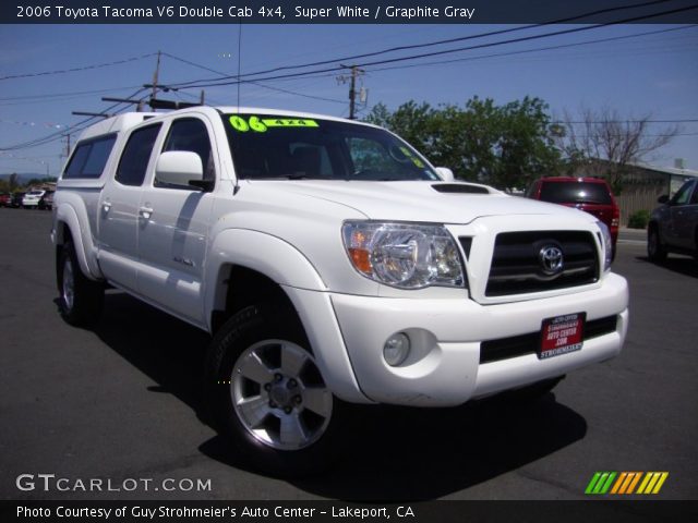 2006 Toyota Tacoma V6 Double Cab 4x4 in Super White