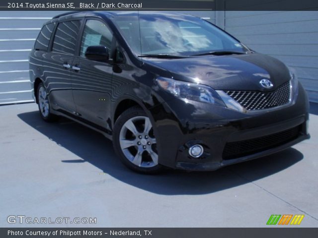 2014 Toyota Sienna SE in Black