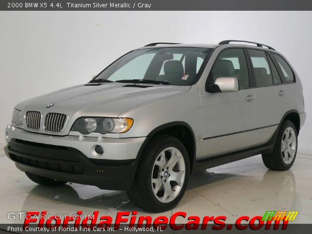 2000 BMW X5 4.4i in Titanium Silver Metallic