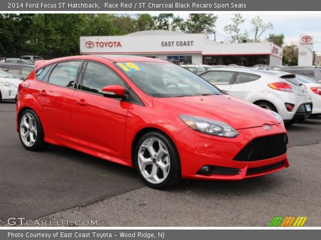 2014 Ford Focus ST Hatchback in Race Red