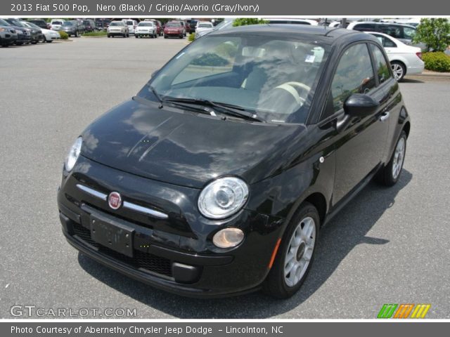 2013 Fiat 500 Pop in Nero (Black)