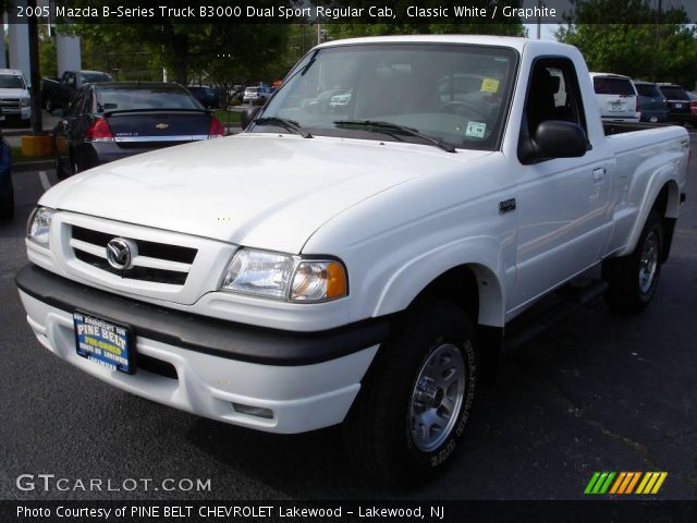 2005 Mazda B-Series Truck B3000 Dual Sport Regular Cab in Classic White