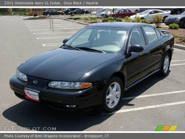 2001 Oldsmobile Alero GL Sedan in Onyx Black