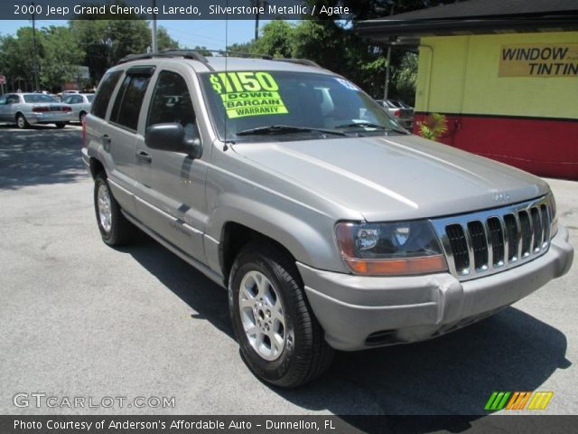 2000 Jeep Grand Cherokee Laredo in Silverstone Metallic