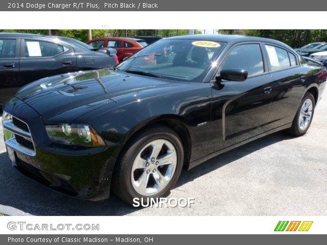 2014 Dodge Charger R/T Plus in Pitch Black
