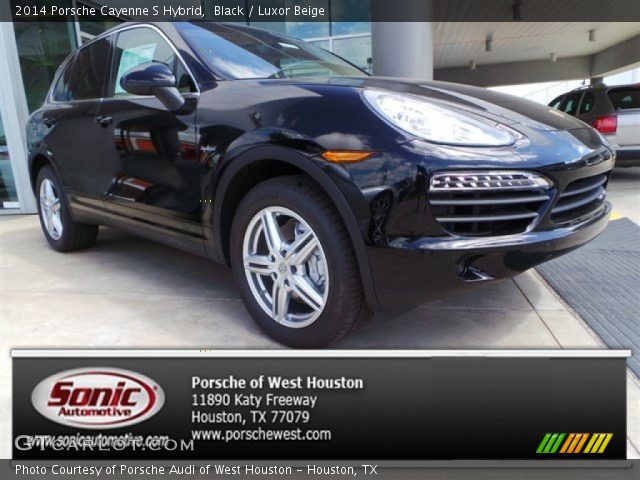 2014 Porsche Cayenne S Hybrid in Black