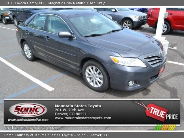 2010 Toyota Camry XLE in Magnetic Gray Metallic