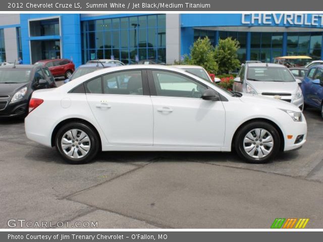 2012 Chevrolet Cruze LS in Summit White