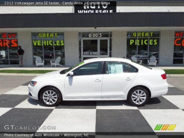 2013 Volkswagen Jetta SE Sedan in Candy White