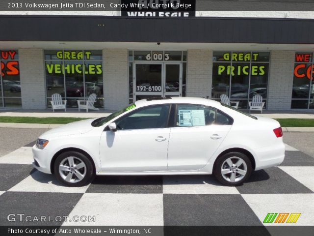 2013 Volkswagen Jetta TDI Sedan in Candy White