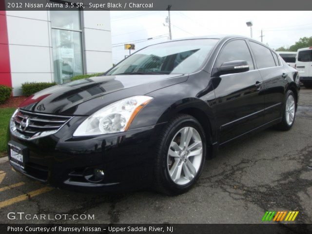 2012 Nissan Altima 3.5 SR in Super Black