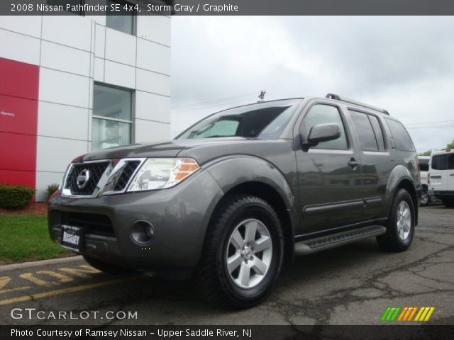 2008 Nissan Pathfinder SE 4x4 in Storm Gray