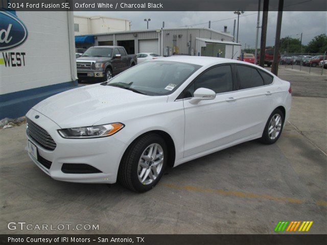 2014 Ford Fusion SE in Oxford White