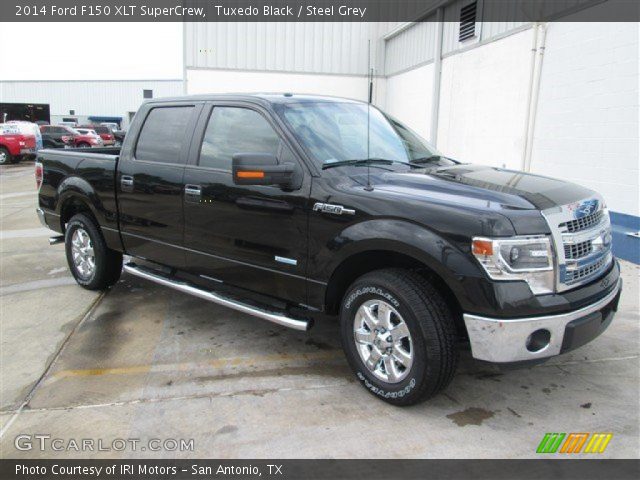 2014 Ford F150 XLT SuperCrew in Tuxedo Black