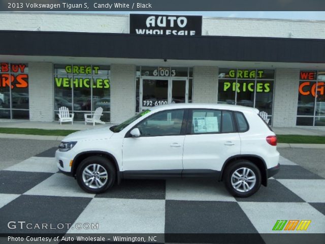 2013 Volkswagen Tiguan S in Candy White
