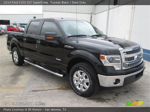 2014 Ford F150 XLT SuperCrew in Tuxedo Black