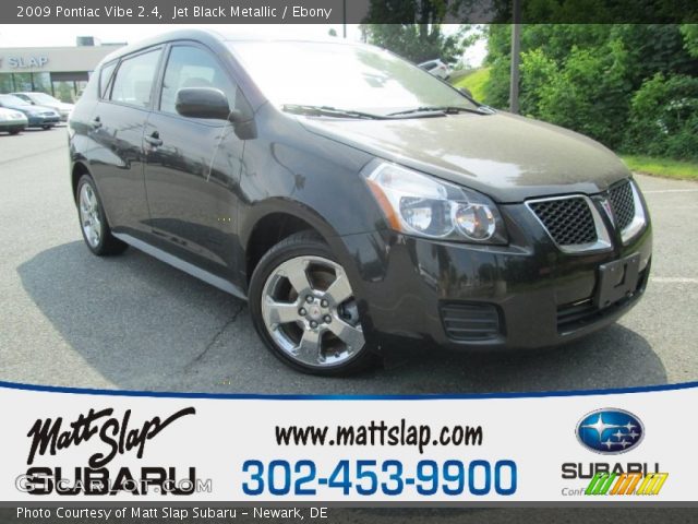2009 Pontiac Vibe 2.4 in Jet Black Metallic