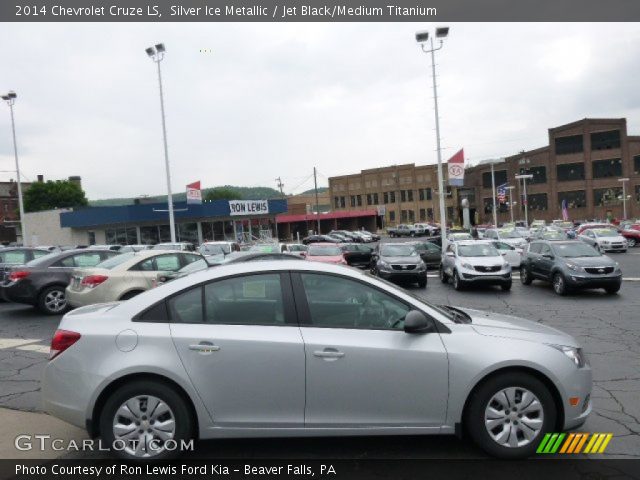 2014 Chevrolet Cruze LS in Silver Ice Metallic