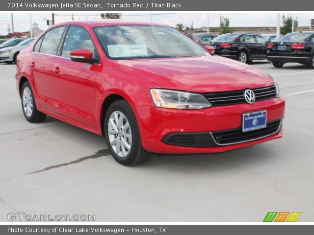 2014 Volkswagen Jetta SE Sedan in Tornado Red