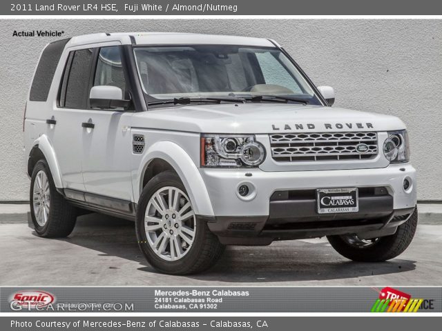 2011 Land Rover LR4 HSE in Fuji White