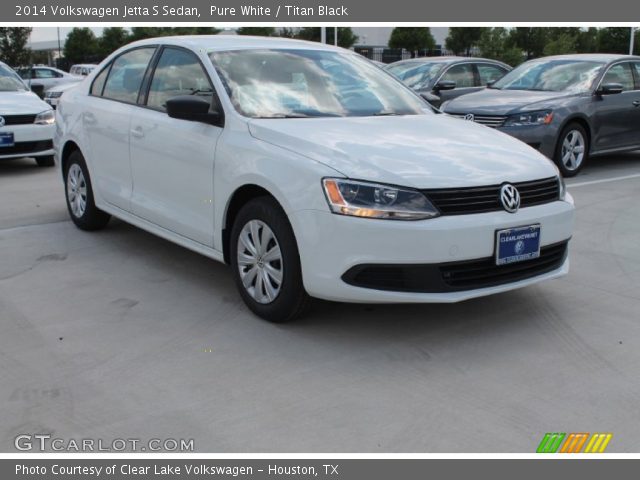 2014 Volkswagen Jetta S Sedan in Pure White