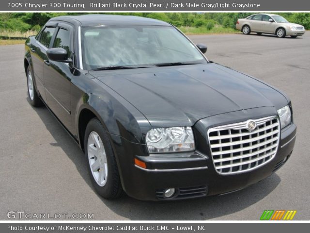 2005 Chrysler 300 Touring in Brilliant Black Crystal Pearl