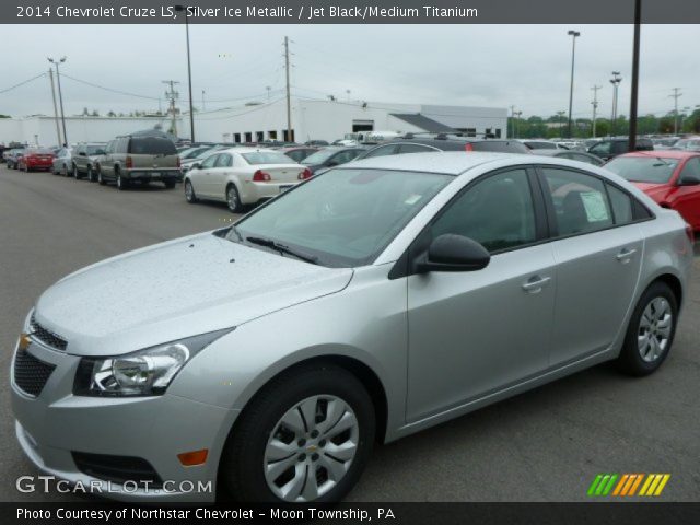2014 Chevrolet Cruze LS in Silver Ice Metallic