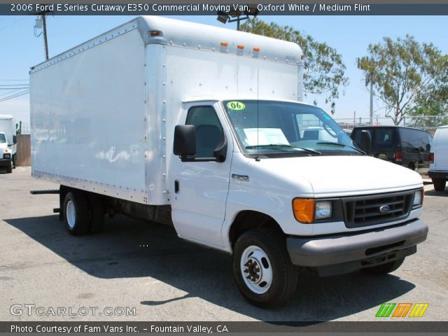 2006 Ford E Series Cutaway E350 Commercial Moving Van in Oxford White