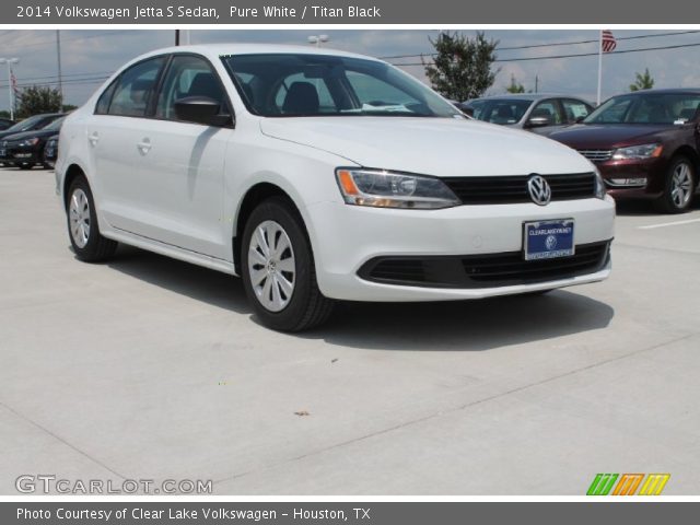 2014 Volkswagen Jetta S Sedan in Pure White