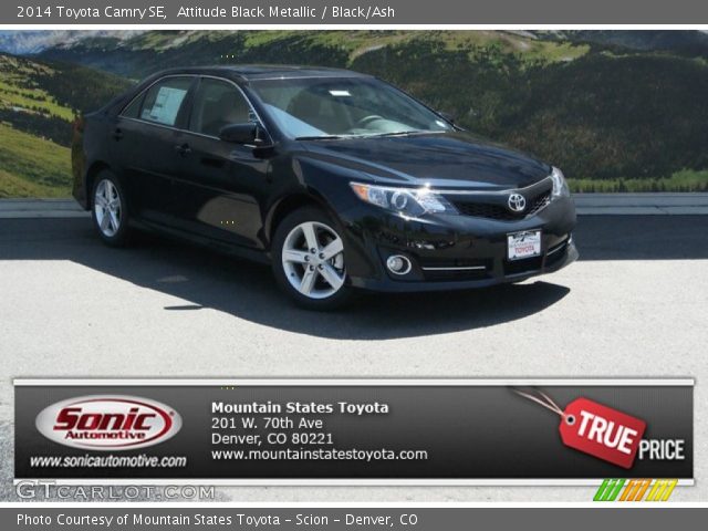 2014 Toyota Camry SE in Attitude Black Metallic