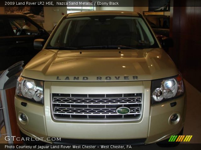 2009 Land Rover LR2 HSE in Nazca Sand Metallic