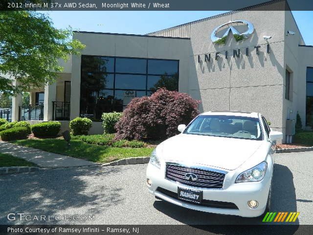 2012 Infiniti M 37x AWD Sedan in Moonlight White