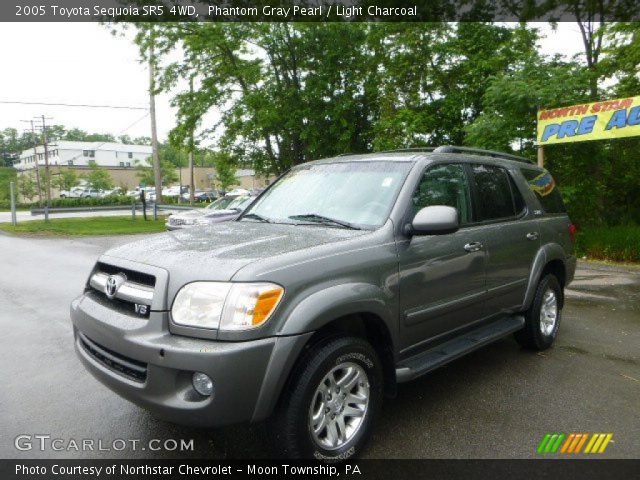 2005 Toyota Sequoia SR5 4WD in Phantom Gray Pearl