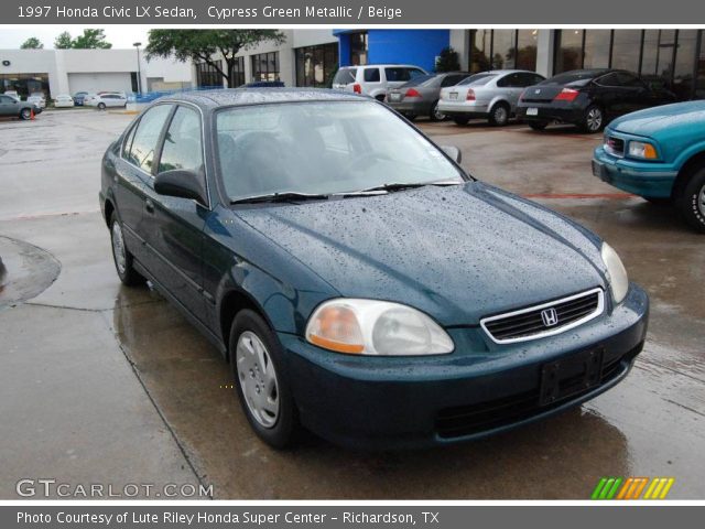 1997 Honda Civic LX Sedan in Cypress Green Metallic
