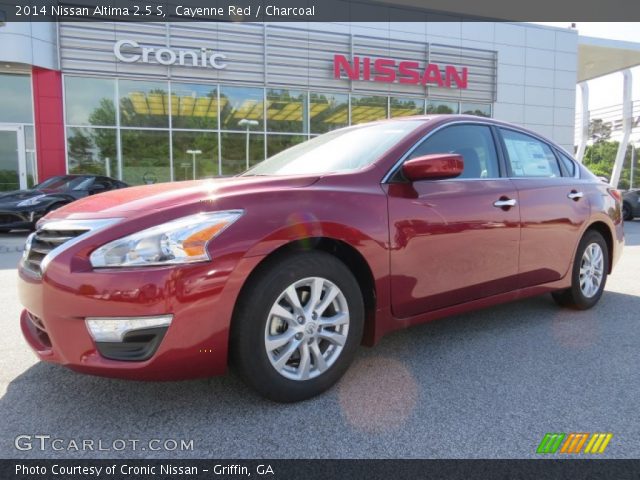 2014 Nissan Altima 2.5 S in Cayenne Red