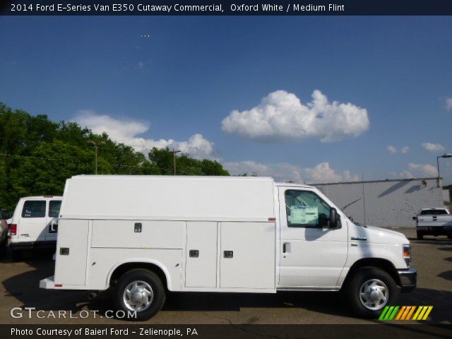 2014 Ford E-Series Van E350 Cutaway Commercial in Oxford White