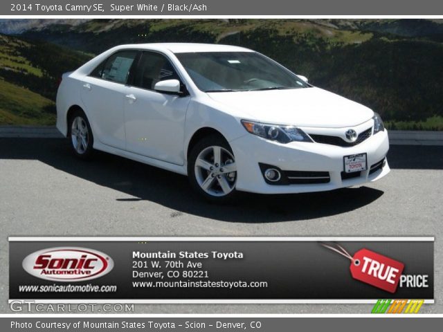 2014 Toyota Camry SE in Super White