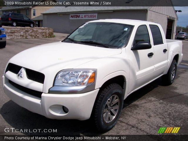 2009 Mitsubishi Raider LS Double Cab in Yosemite White