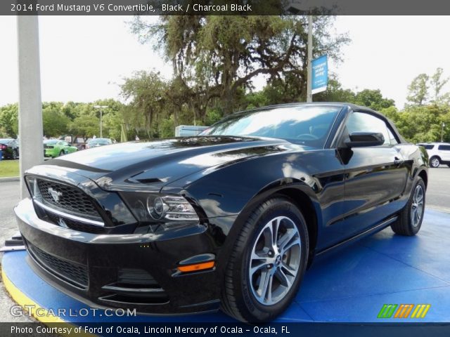 2014 Ford Mustang V6 Convertible in Black